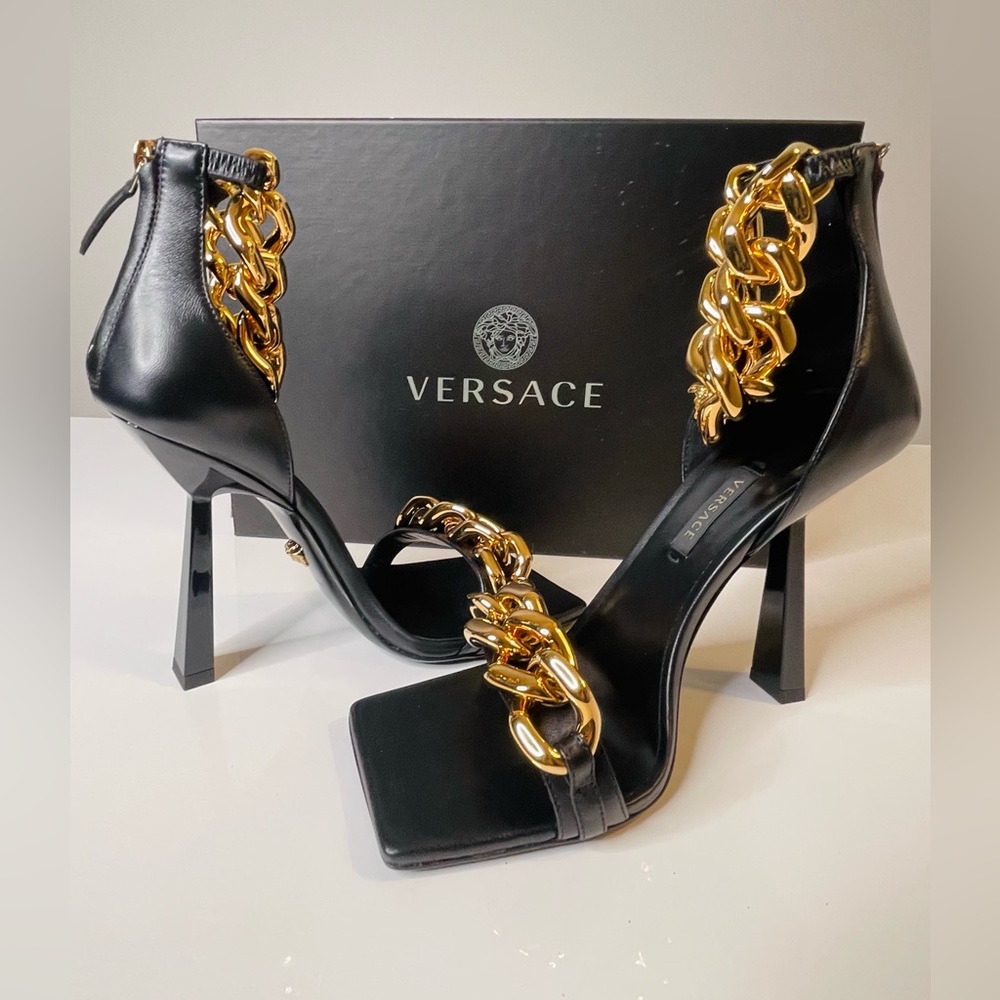 Versace Medusa Chain - 100% Authentic - New - 37.5 - DST568P